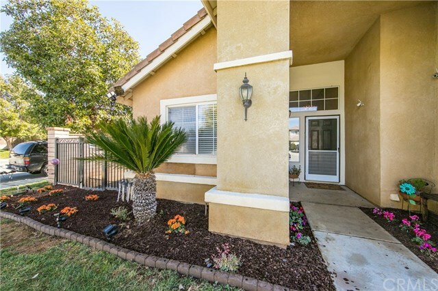 Property Photo:  1042 Jonabell Way  CA 92223 