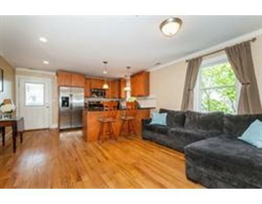 Property Photo: 81 Ash Street 3-2 MA 02453