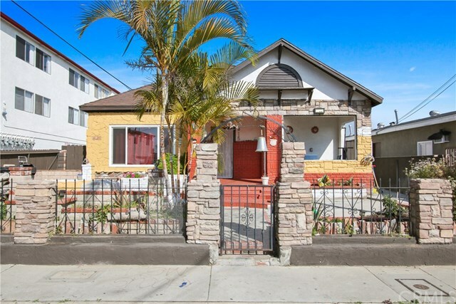 Property Photo:  815 W E Street  CA 90744 