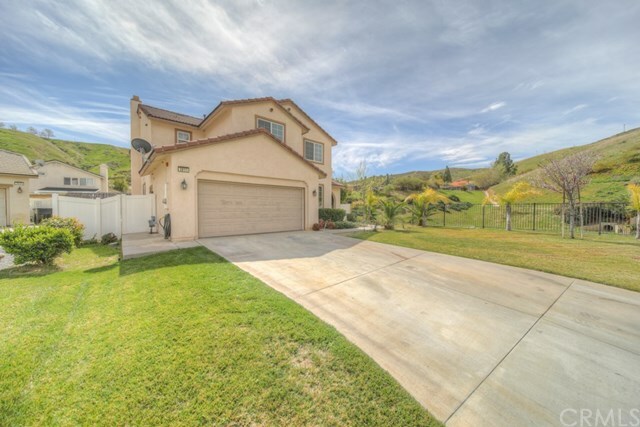 Property Photo:  3811 Mule Creek Court  CA 92407 