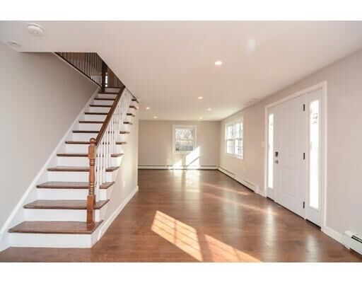 Property Photo:  2 Hickory Ln  MA 01701 