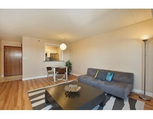 Property Photo: 60 Rantoul Street 604N MA 01915
