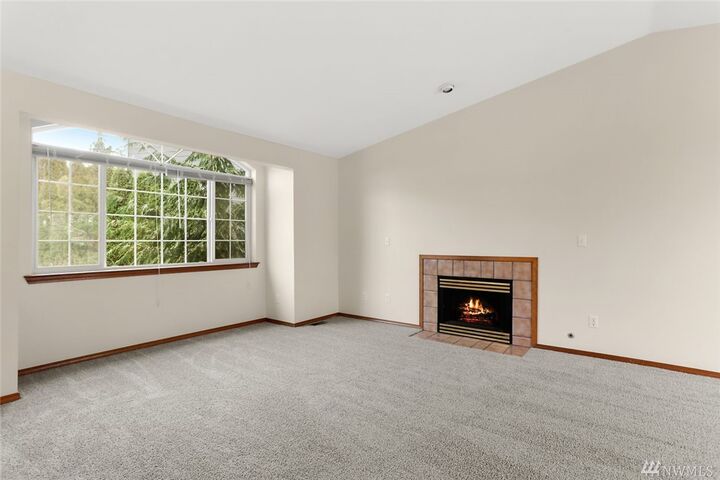 Property Photo:  9006 19th Place SE  WA 98258 