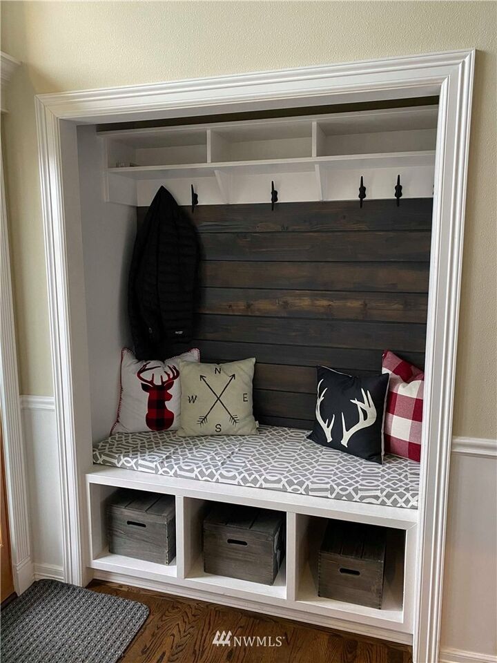 Property Photo:  23915 SE 284th Street  WA 98038 