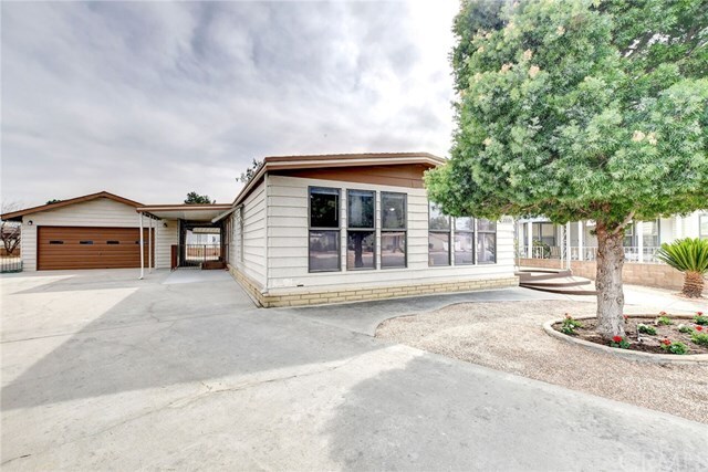 Property Photo: 2559 Chamise Way CA 92545