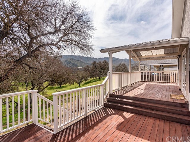 Property Photo:  1990 Green Brook Lane  CA 93446 