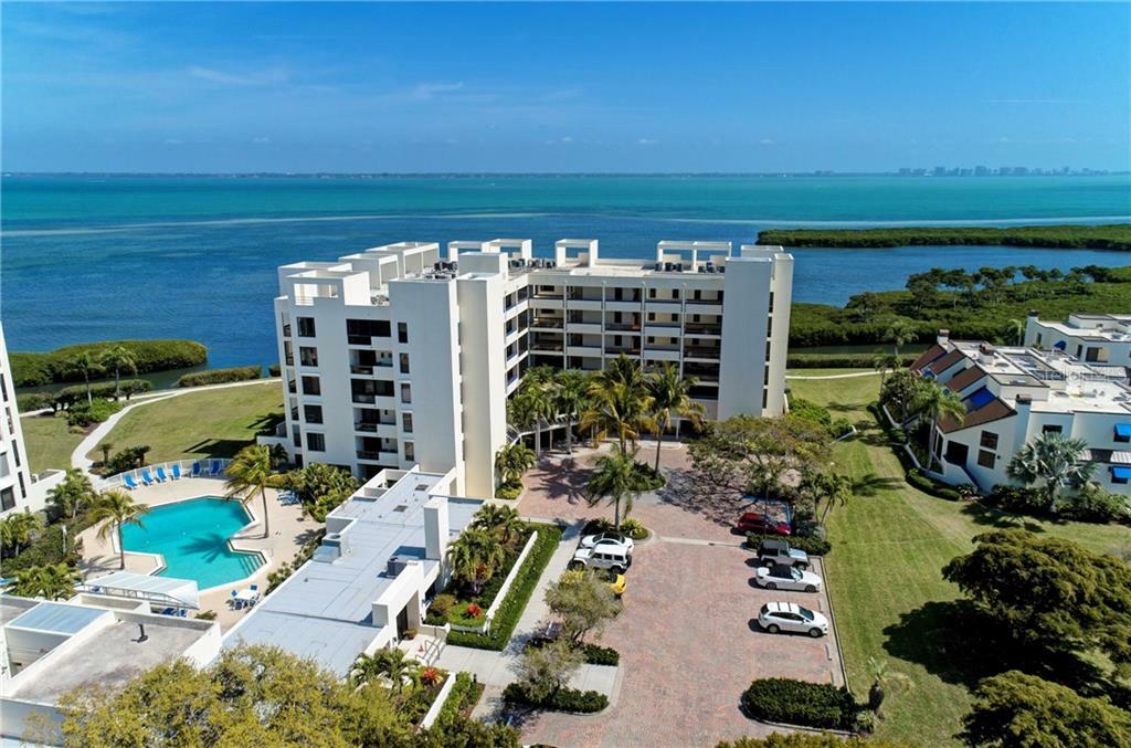 Property Photo:  2016 Harbourside Drive 357  FL 34228 