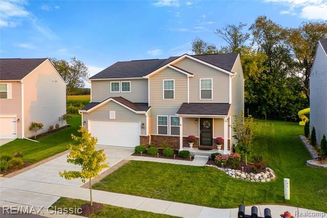 Property Photo:  8682 Magnolia Way  MI 48130 