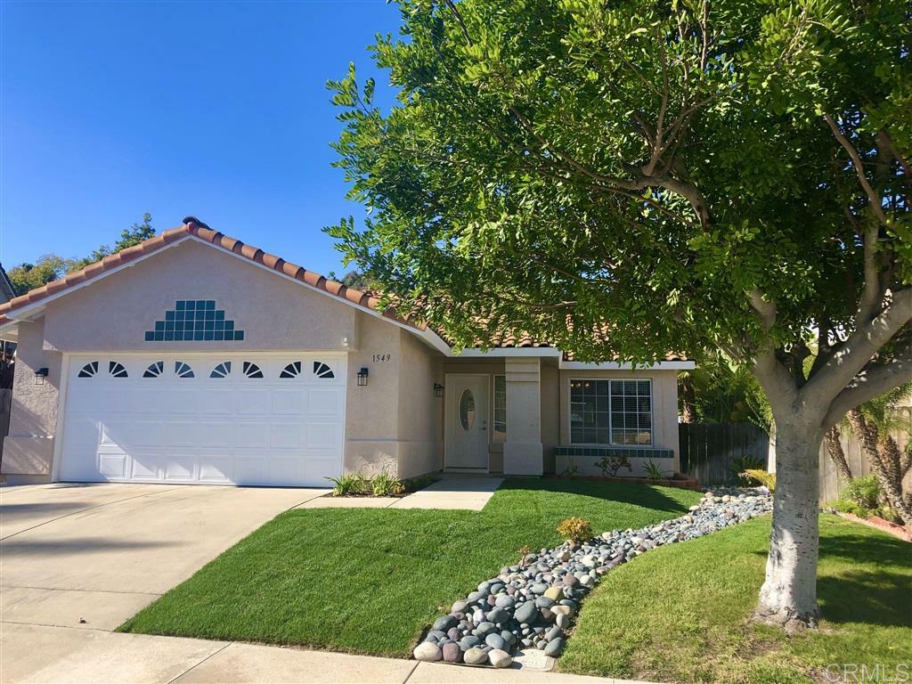 Property Photo: 1549 Avenida Oceano CA 92056