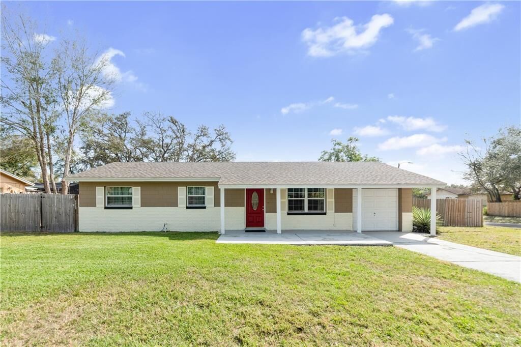 Property Photo:  3403 Dragoon Place  FL 32818 
