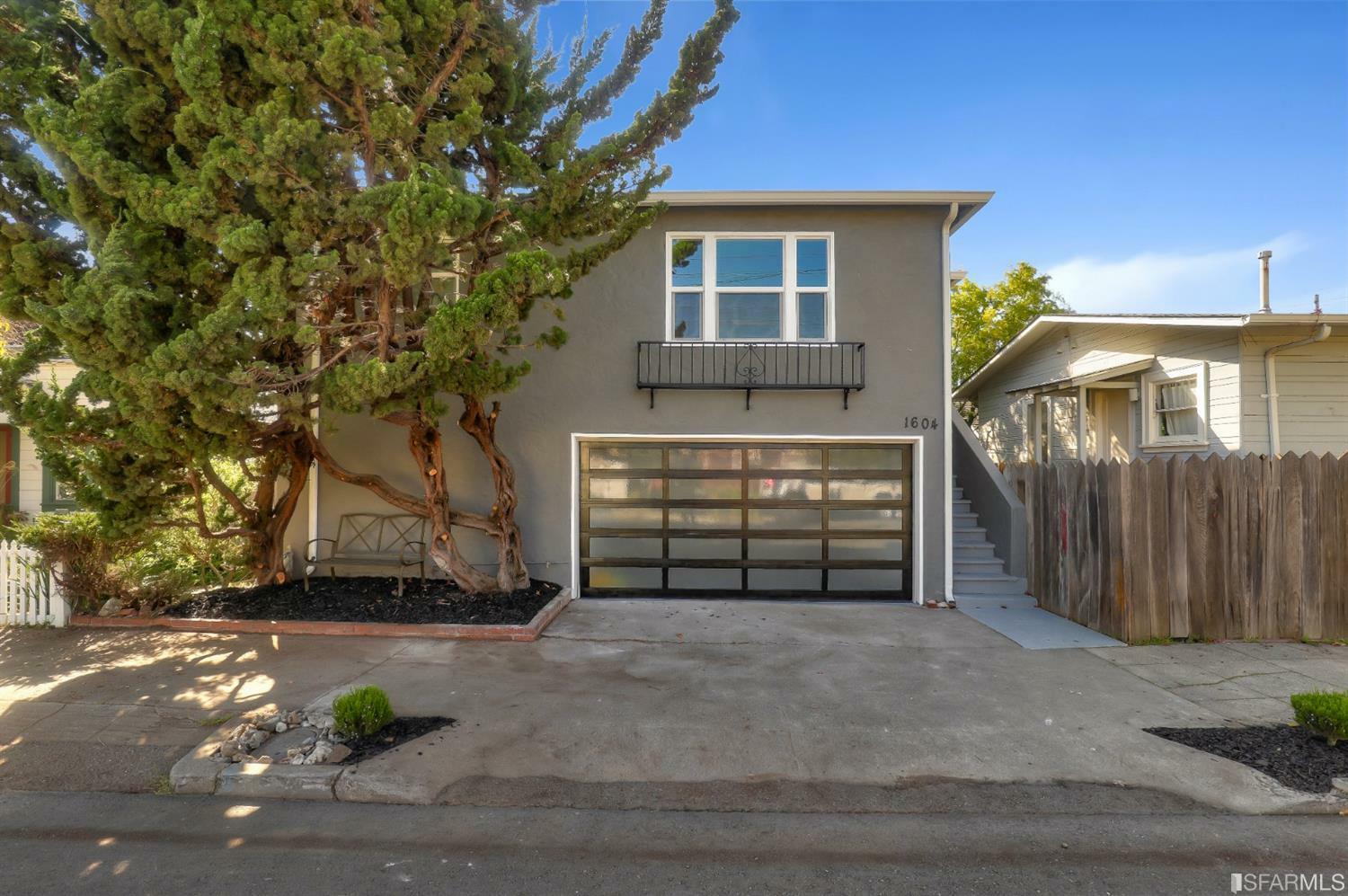 Property Photo:  1604 Belvedere Avenue  CA 94702 