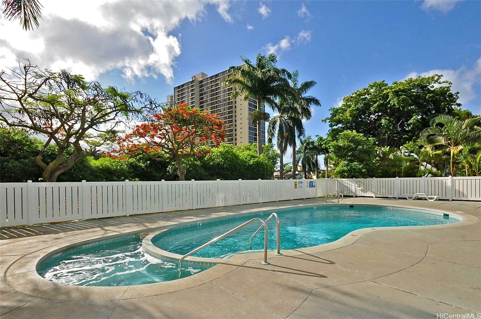 Property Photo:  98-1030 Moanalua Road 5-301  HI 96701 