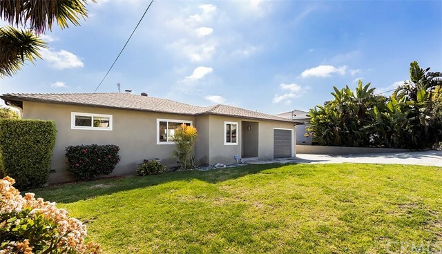 Property Photo:  517 S Barnwell Street  CA 92054 