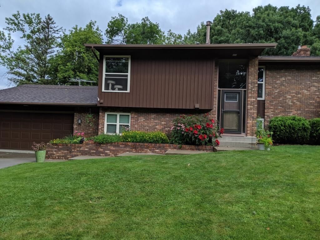 Property Photo:  110932 Von Hertzen Circle  MN 55318 