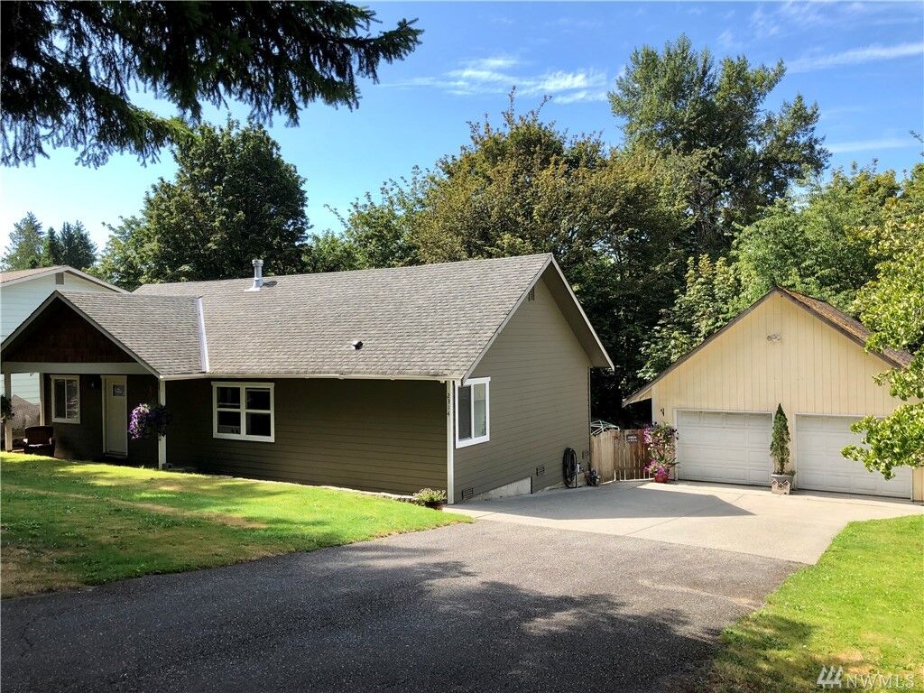 Property Photo:  2314  Cherry Road  WA 98258 