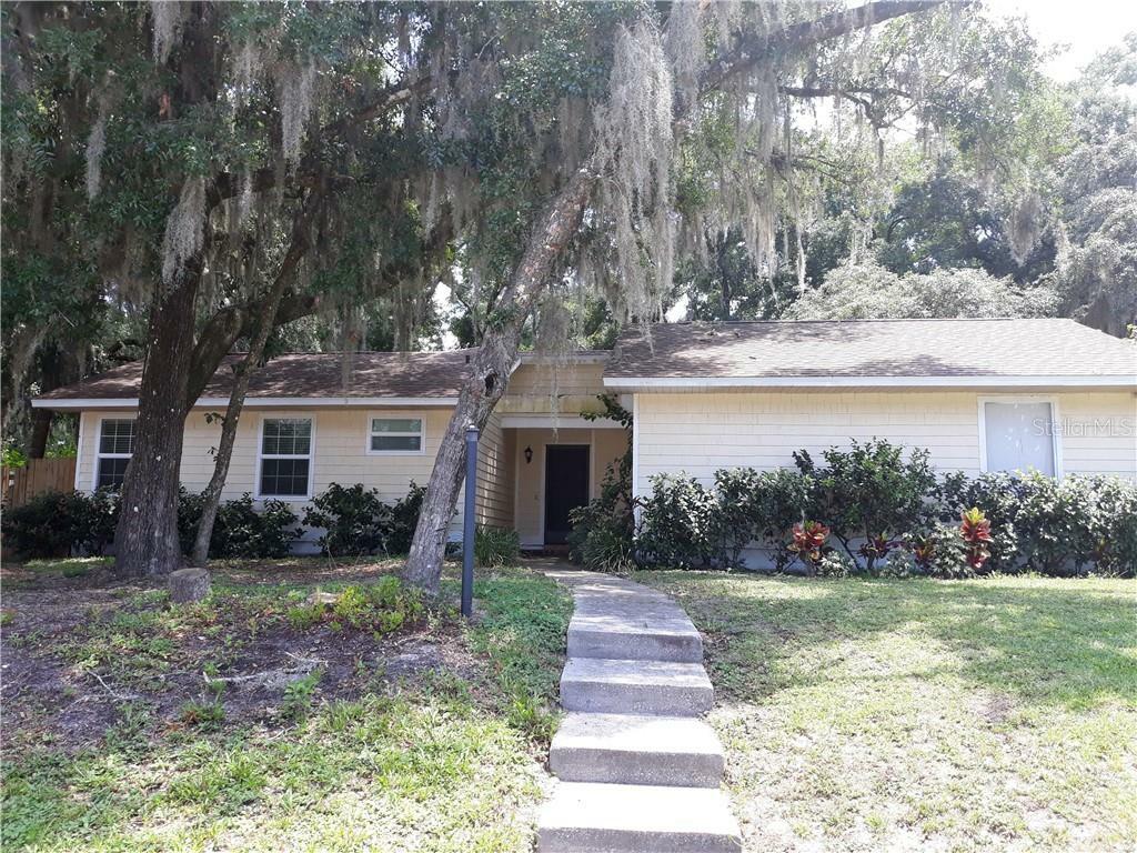 Property Photo: 150 E High Street FL 32765