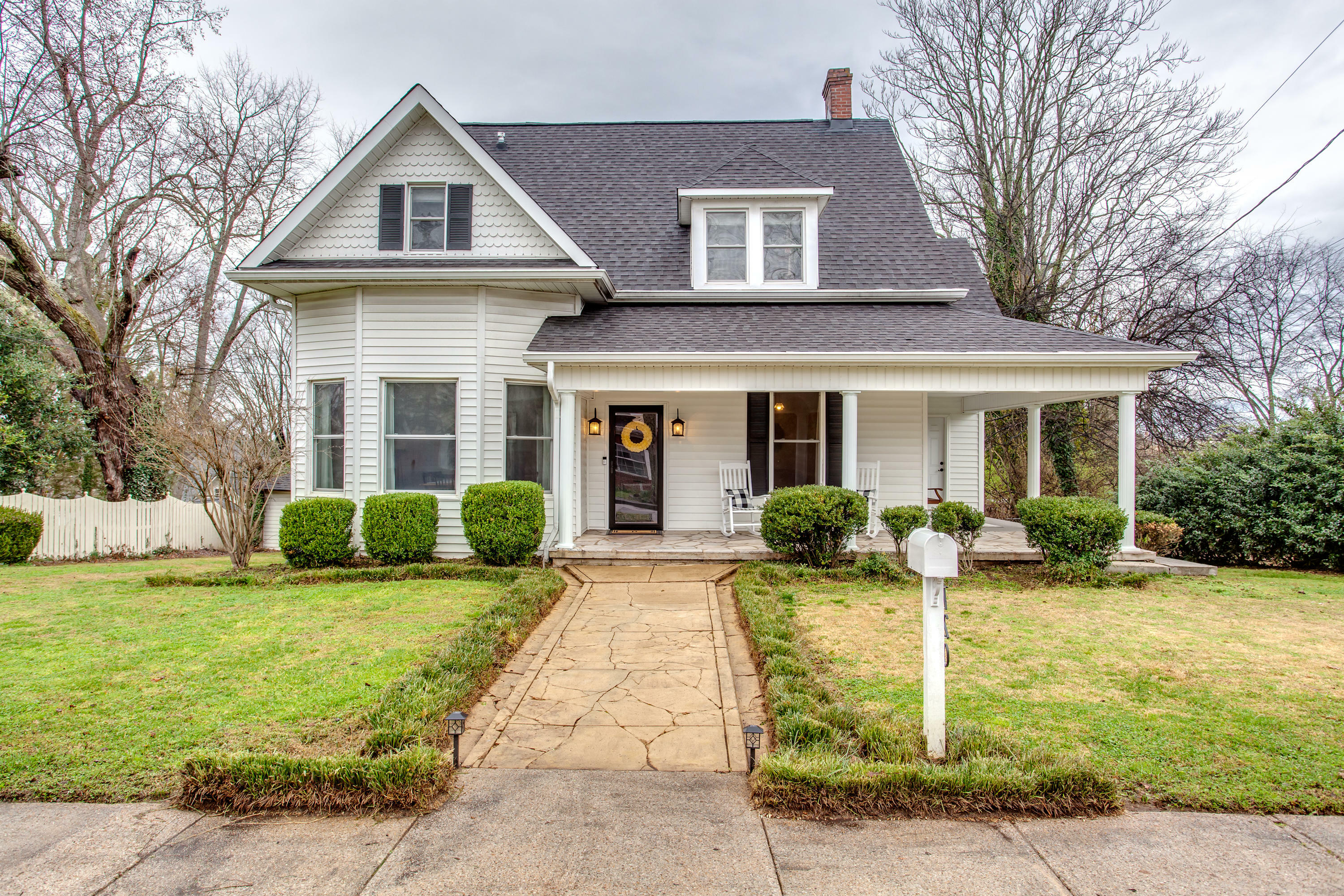 Property Photo:  720 W Deborah St  TN 37760 