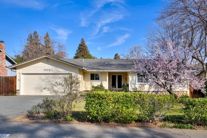 1772 Tracy Lane  Auburn CA 95603 photo