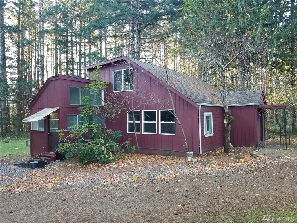 Property Photo: 6421 Steamboat Island Rd NW WA 98502