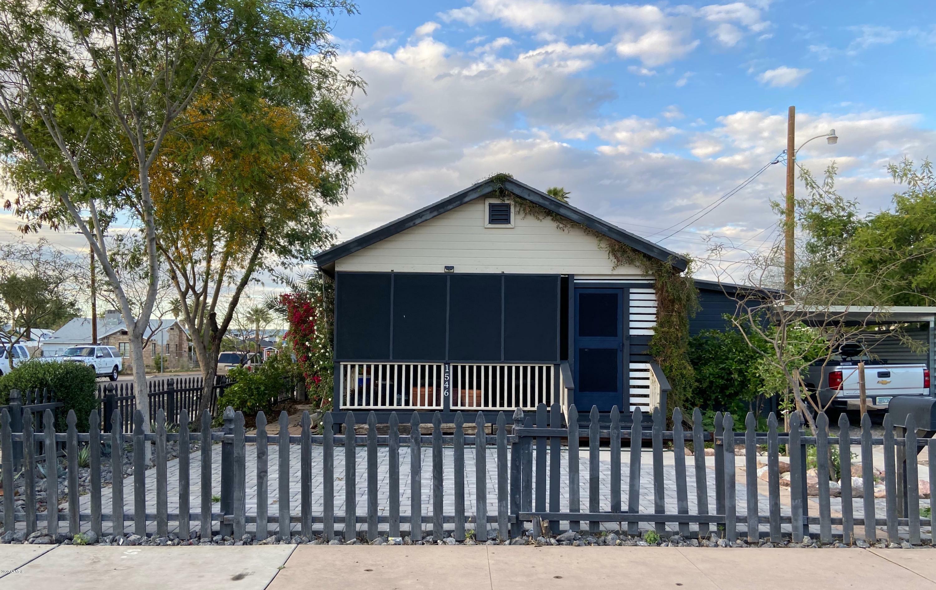 Property Photo:  1546 W Polk Street  AZ 85007 