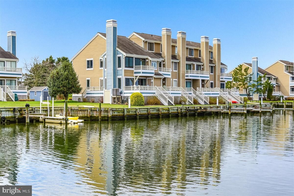 Property Photo:  220 N Heron Drive 220-1  MD 21842