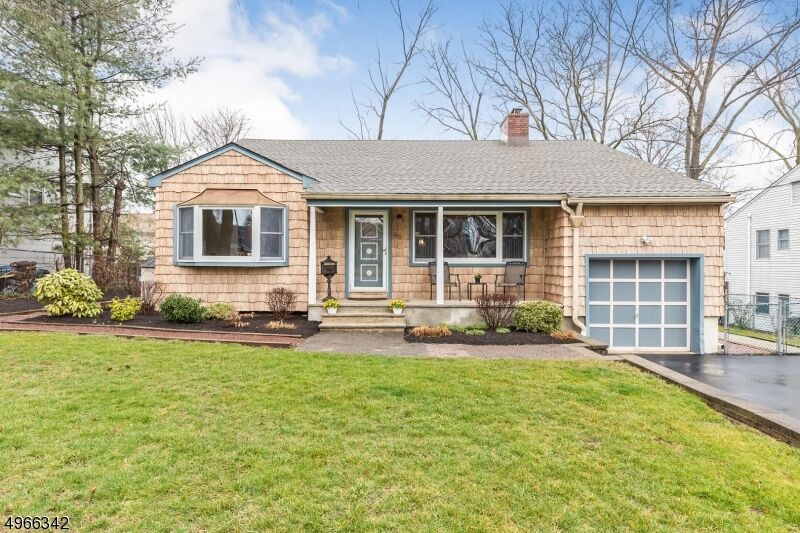 Property Photo:  90 Kenilworth Blvd  NJ 07016 