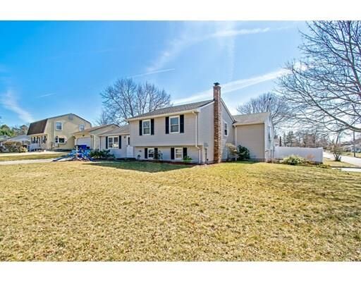 Property Photo: 35 Pinta Cir MA 01104