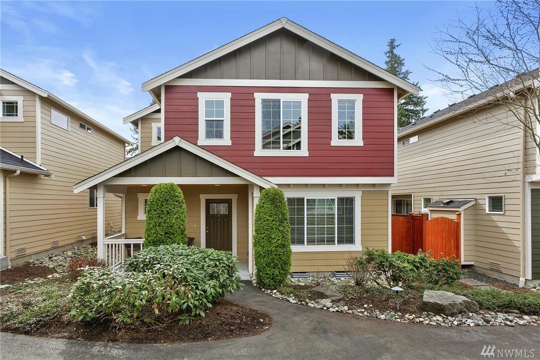 Property Photo:  1709 157th St W A  WA 98087 