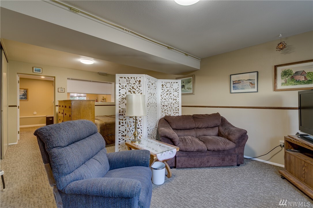 Property Photo:  9322  132nd Avenue NE  WA 98052 