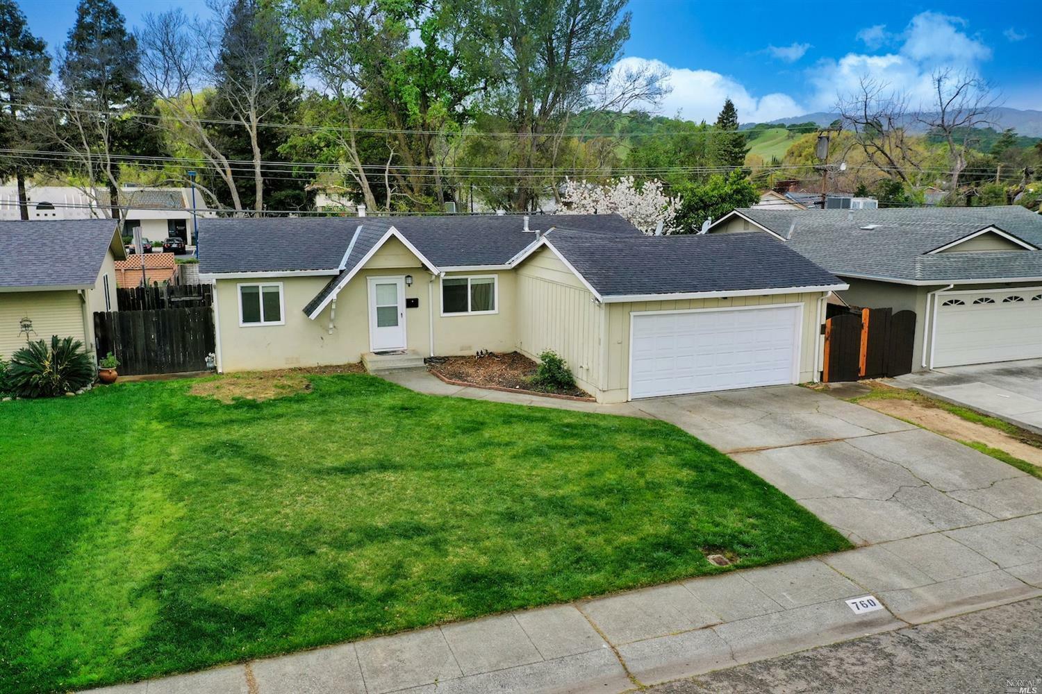 760 South Orchard Avenue  Vacaville CA 95688 photo