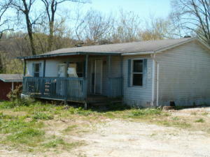 Property Photo:  121/125 Franklin St  TN 37748 