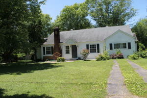 425 Meadowview Drive  Harriman TN 37748 photo