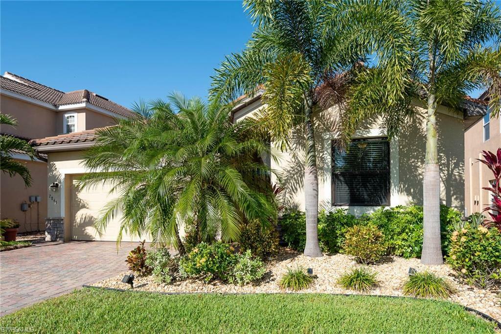 Property Photo: 2843 Via Piazza Loop FL 33905