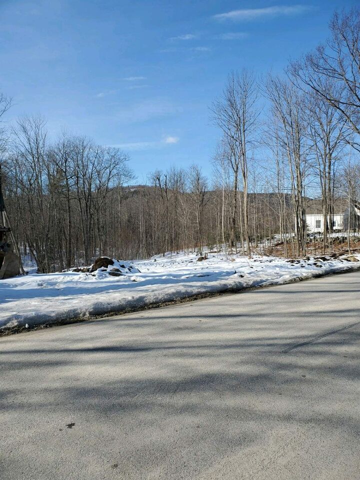 Property Photo:  70 Reed Road 14  NH 03809 