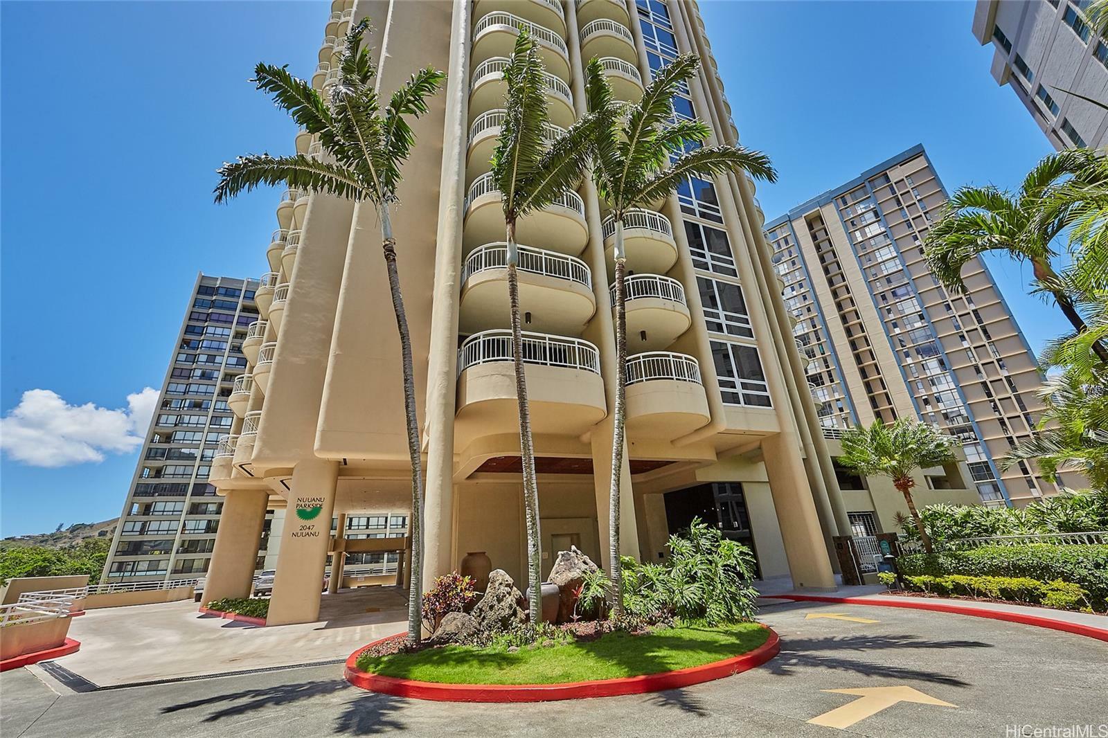 Property Photo:  2047 Nuuanu Avenue 1402  HI 96817 