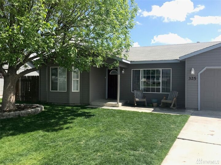 Property Photo:  325 E Belair Drive  WA 98837 