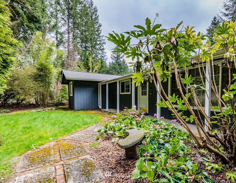 Property Photo:  13706 Meadowlark Drive  WA 98329 