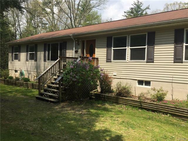 Property Photo: 720 Peenpack Trail NY 12780