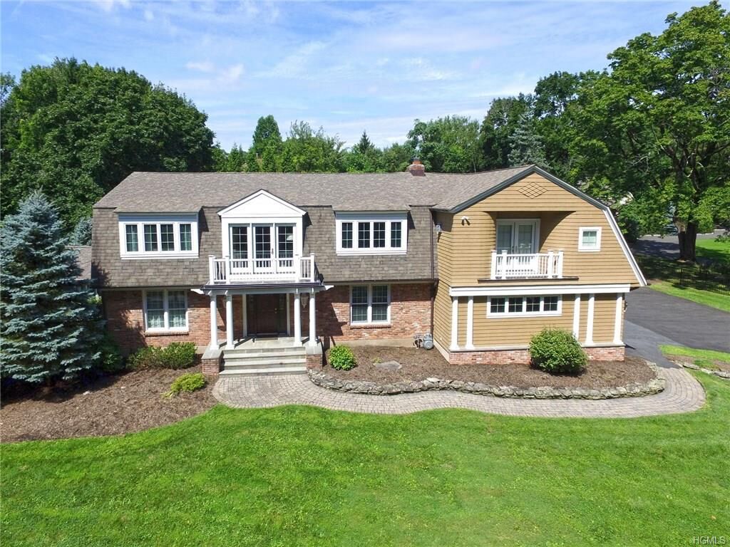 Property Photo:  285 Strawtown Road  NY 10994 