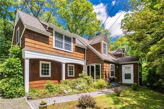 Property Photo:  1 Ridgewood Drive  NY 10570 