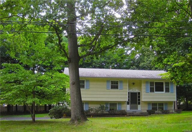 Property Photo: 9 N Amundsen Lane NY 10901