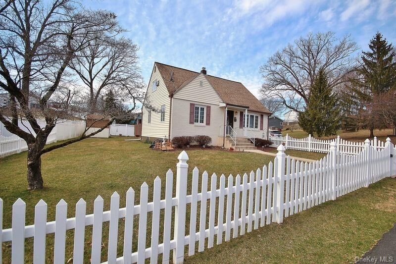 Property Photo:  141 Jay Street  NY 10980 