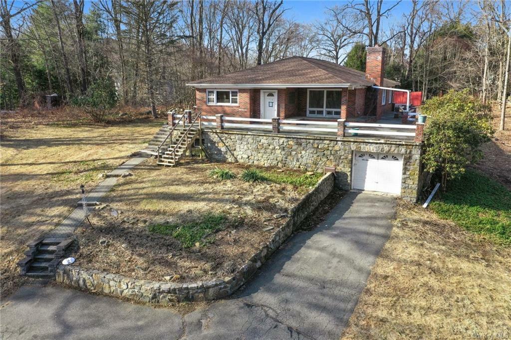 Property Photo:  10 Keyrel Lane  NY 10541 