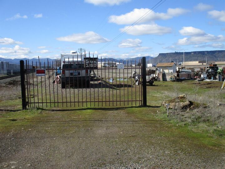 182 Salmon Way  White City OR 97502 photo