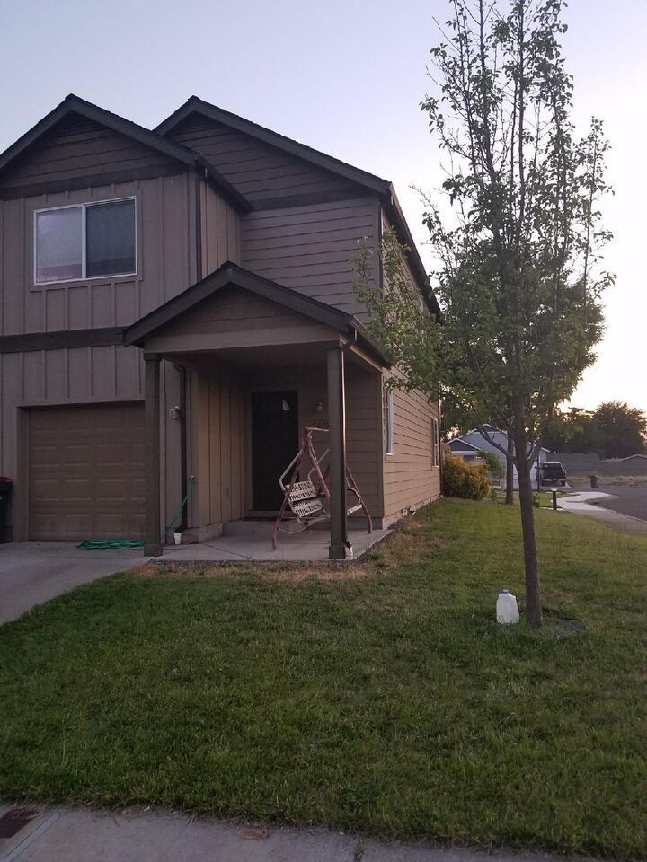 7679 Coloma Street  White City OR 97503 photo