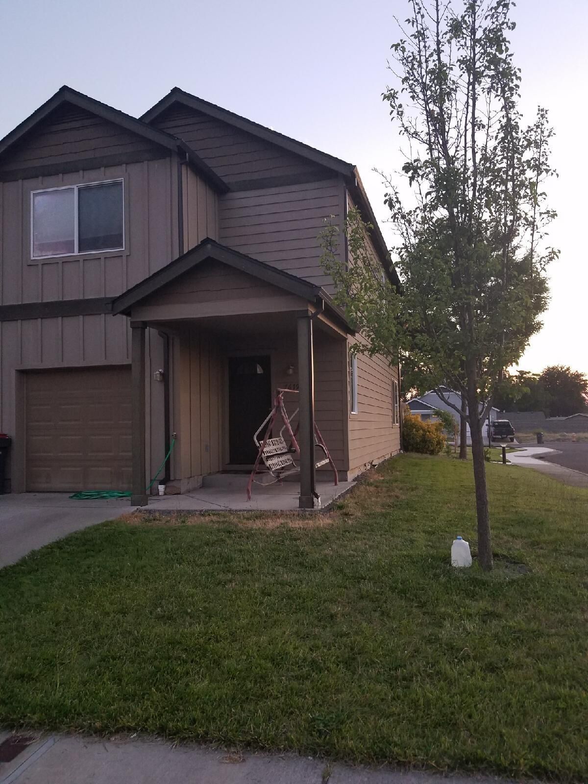 Property Photo:  7679 Coloma Street  OR 97503 