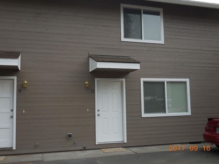 600 1st Street 5  Phoenix OR 97535 photo