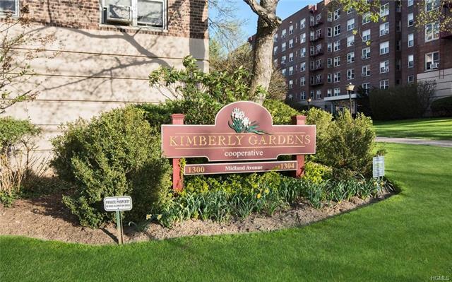 Property Photo:  1300 Midland Avenue A23  NY 10704 