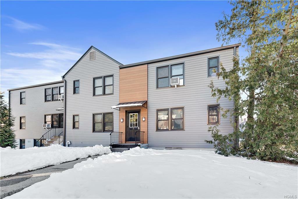 Property Photo:  6 Tappan Landing Road 33D  NY 10591 