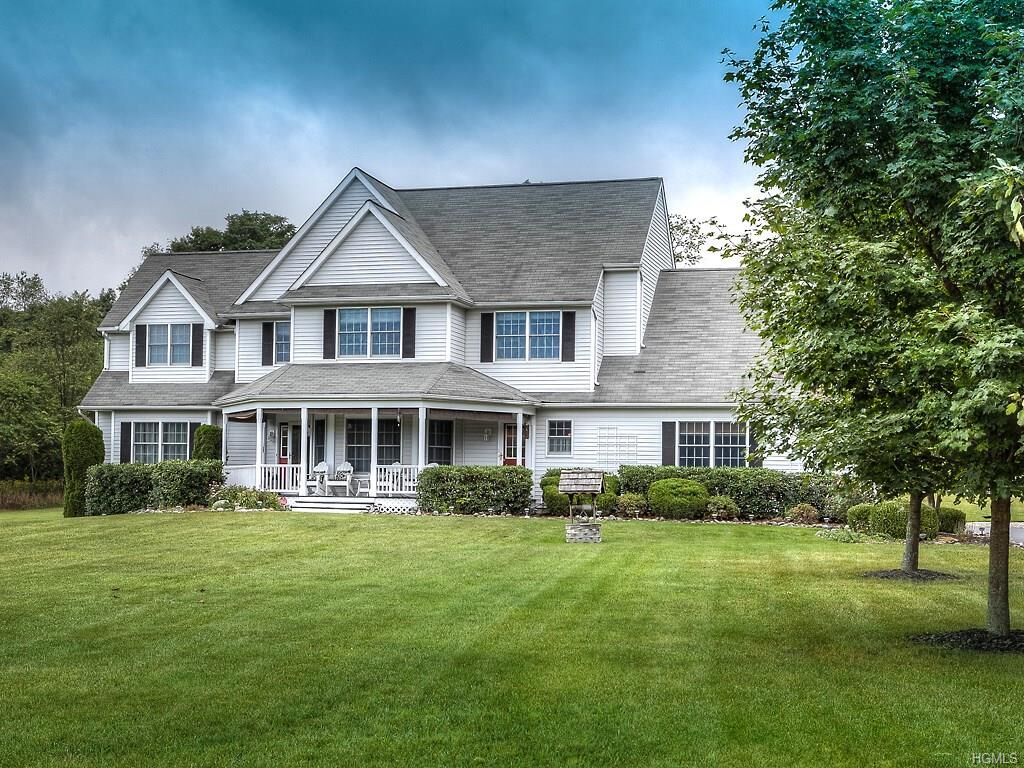 Property Photo:  21 Chester Hill Road  NY 10990 